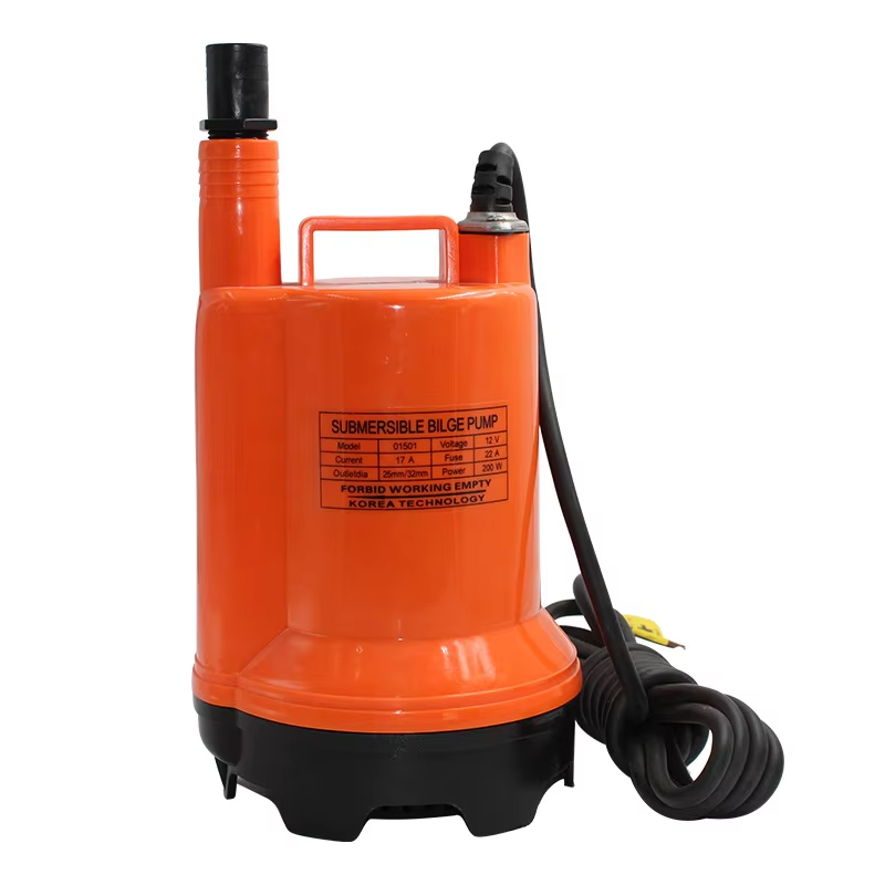 Pompa zenzowa morska 12V/24V D – Fishing Boat Bilge Pump recenzja i cena